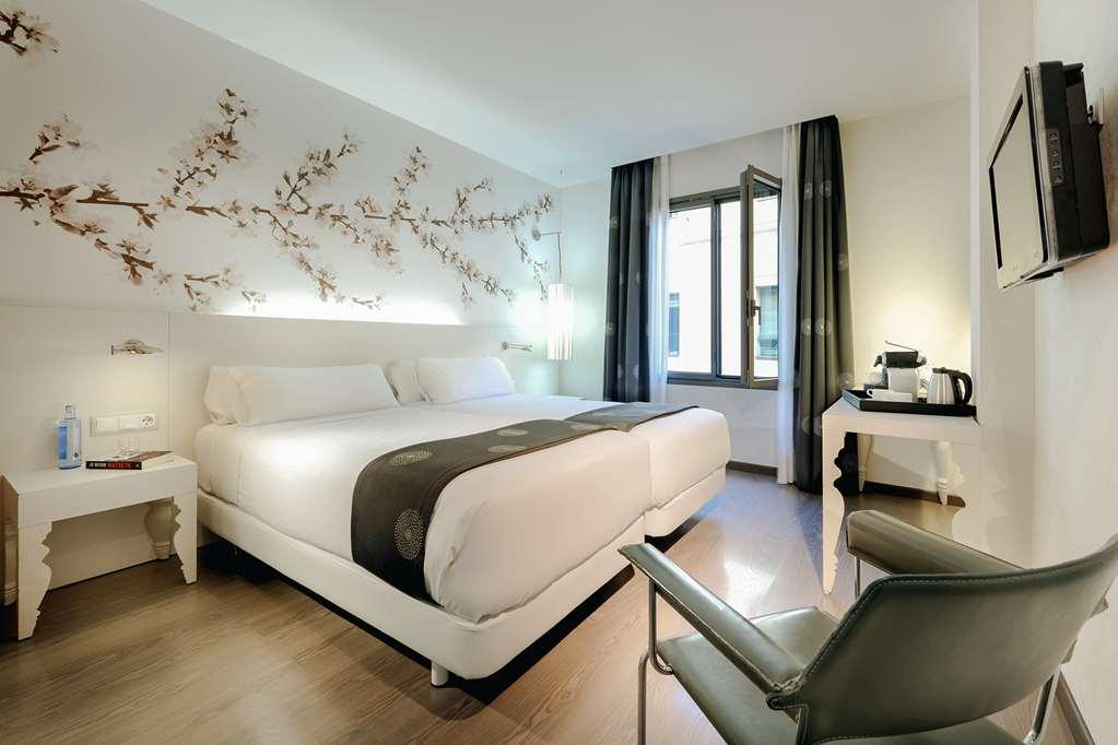Hotel Catalonia La Boqueria 4*